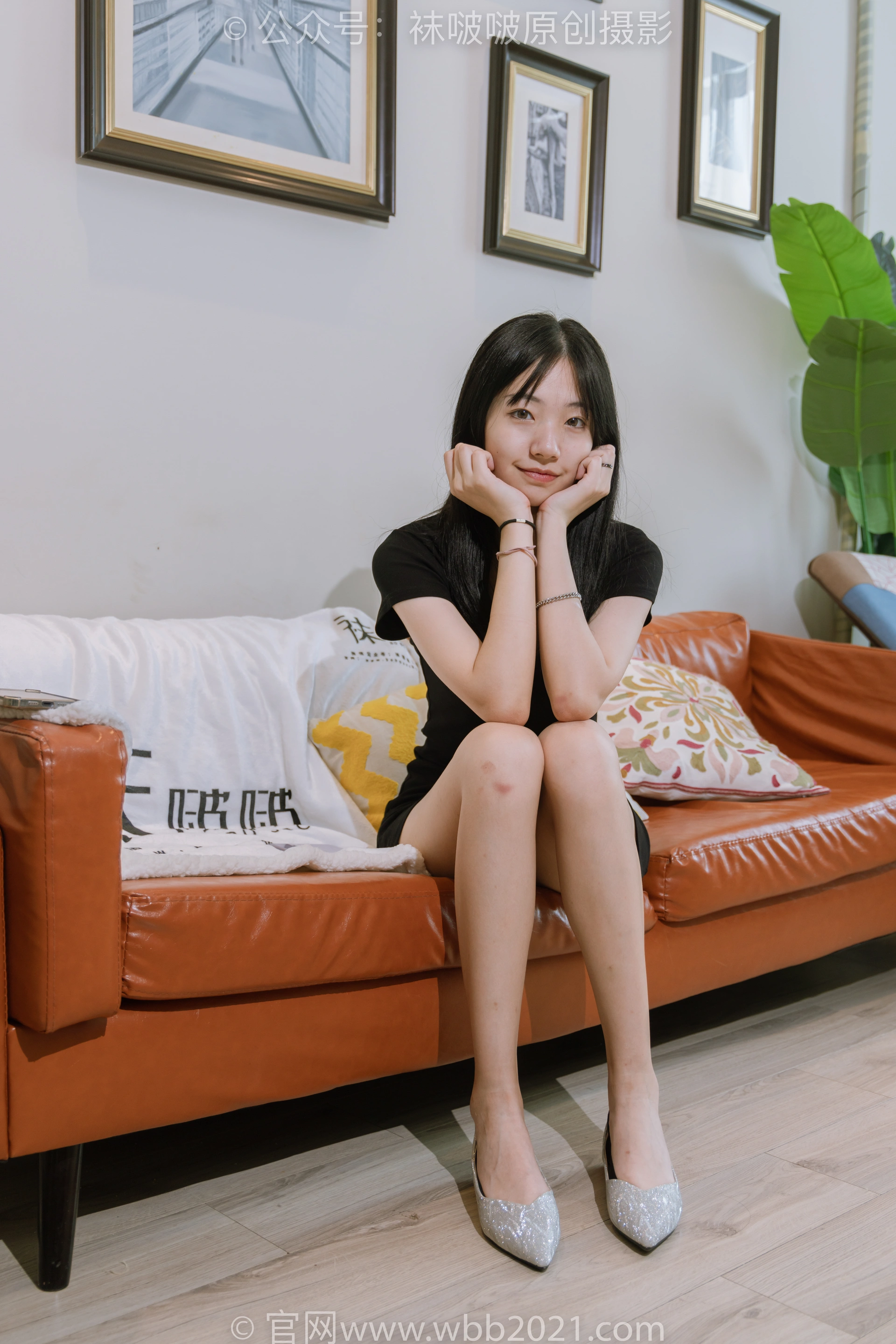 [BoBoSocks袜啵啵] NO.363 小甜豆-两双平底鞋、黑色船袜、白色堆堆丝袜、裸足（花絮版） 0